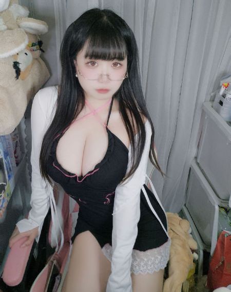 在线成年人视频_720完整视频观看