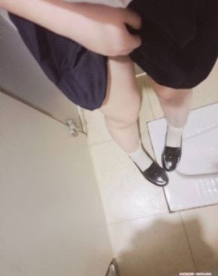 欧美日韩在线第一二三四五区不卡_高清免费观看电视剧