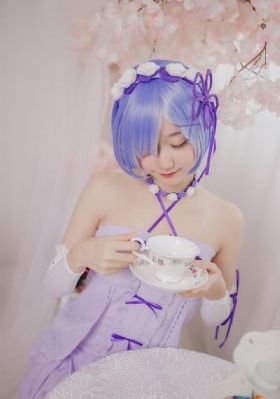 欧美成人七十二式性视频教程_4K电影完整版在线观看